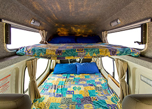 Wohnmobil Betten Endeavour Campervan