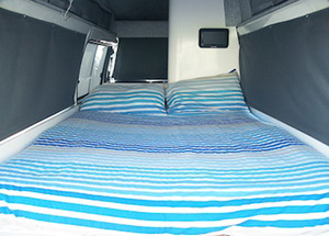 Campervan Doppelbett 