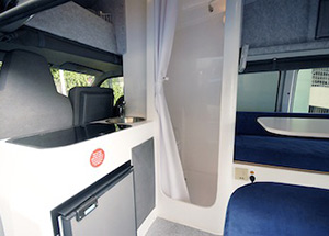 Kochzeile Campervan 2-Bett 